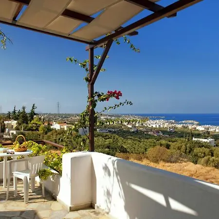 Hotel apartamentowy Diktynna